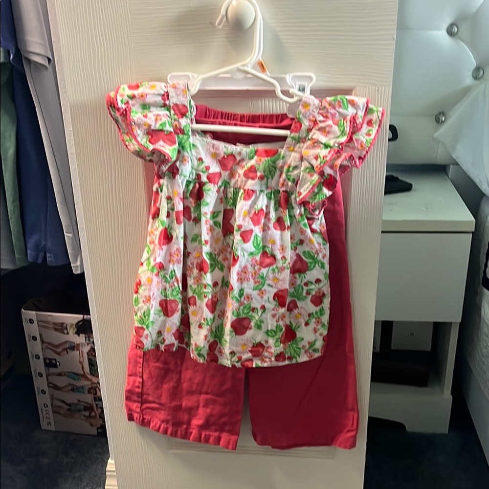 Floral Off-Shoulder Top and Red Shorts Set